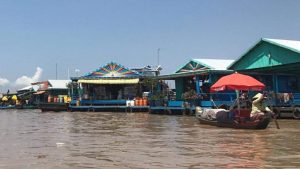 Vietnamese Evicted From Cambodia's Tonle Sap Begin to Return